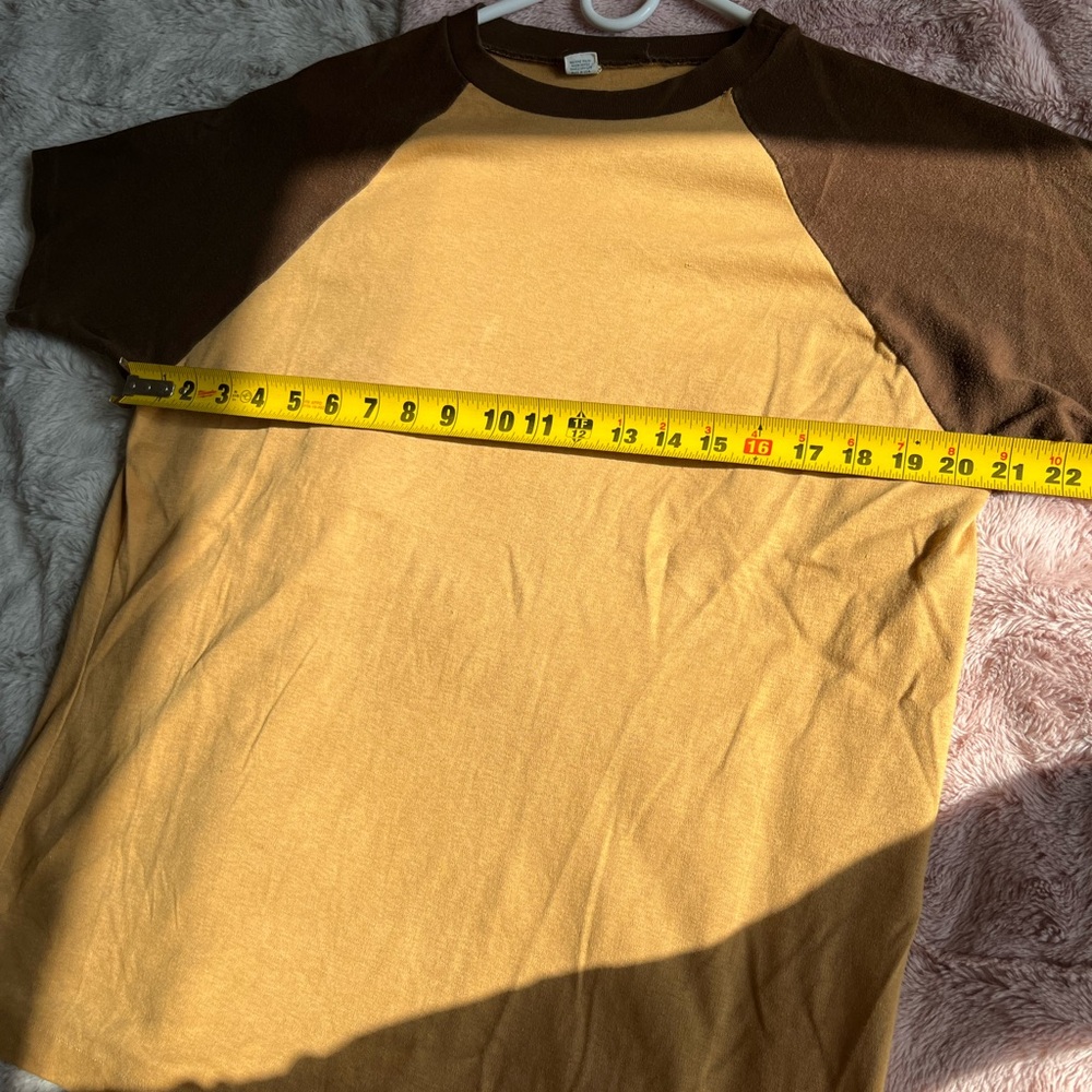 Men's Single Stitch USA Made Cotton Short Sleeve Raglan Tee in Mustard and Brown - Picture 7 of 9